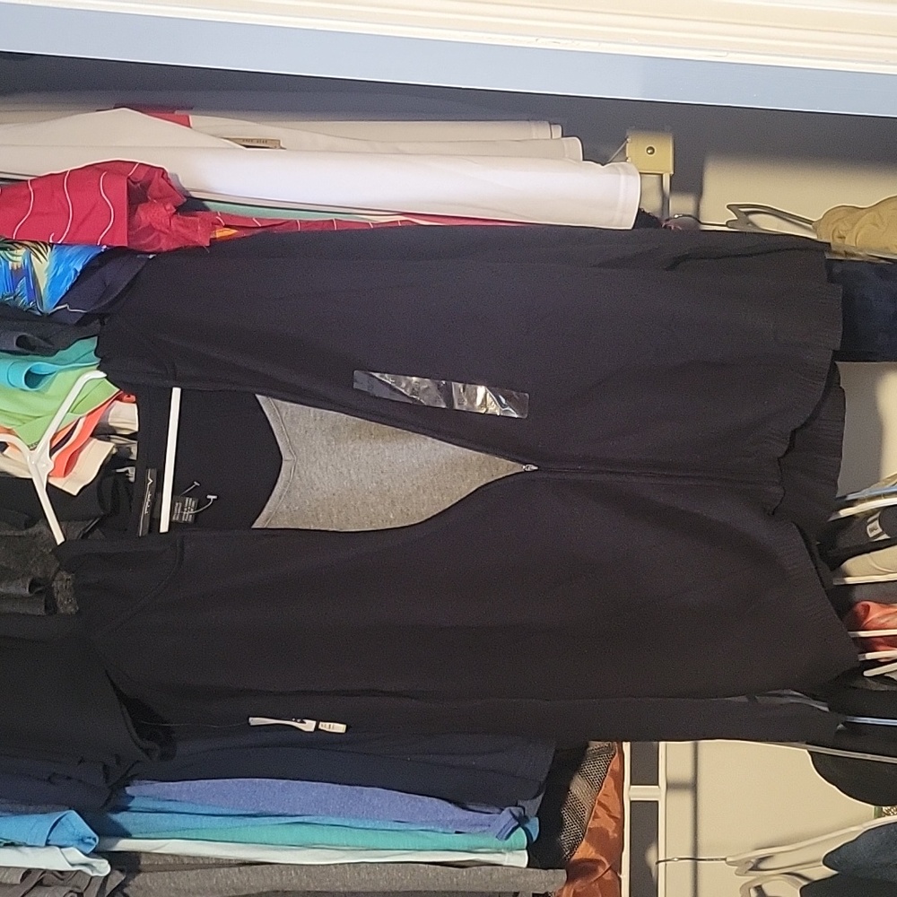 Venezia Hooded Zip- Up Sweater (sz 18/20)